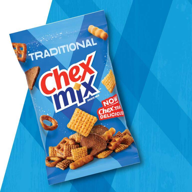 Chex Mix Savory in Traditional flavor, front of pack